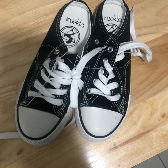 Insekta Slip On Black and White Shoes Size 6 - Picture 1 of 7